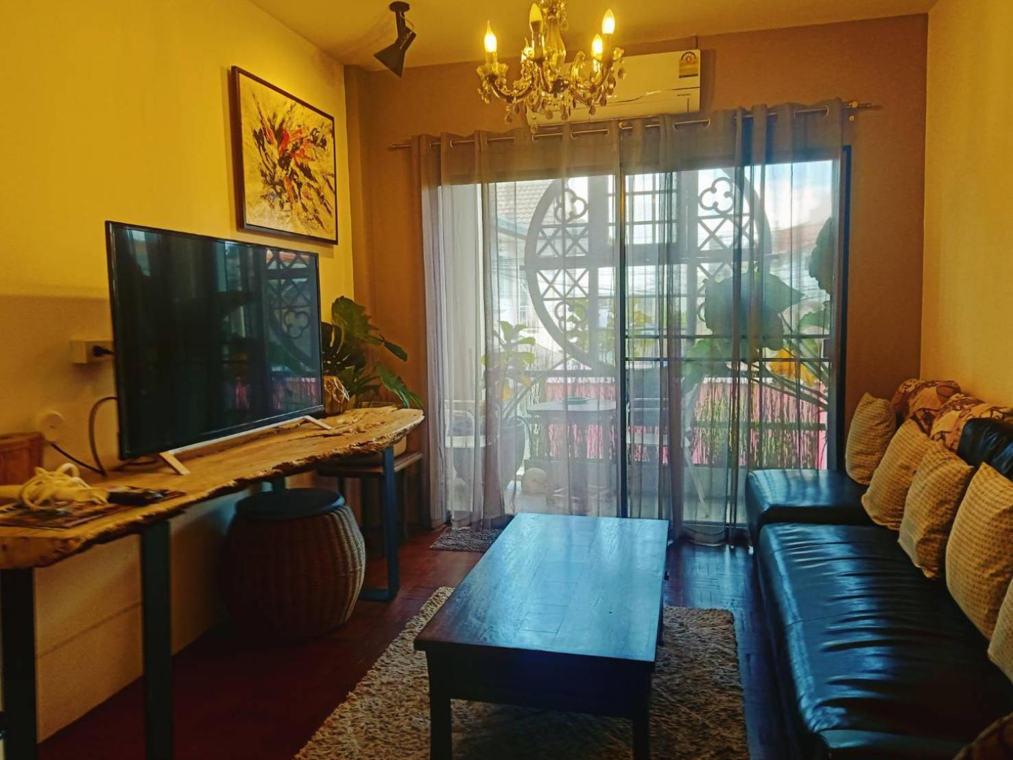 דירות צ'יאנג מאי 8Th House @ Center Of Chiangmai Old Town מראה חיצוני תמונה