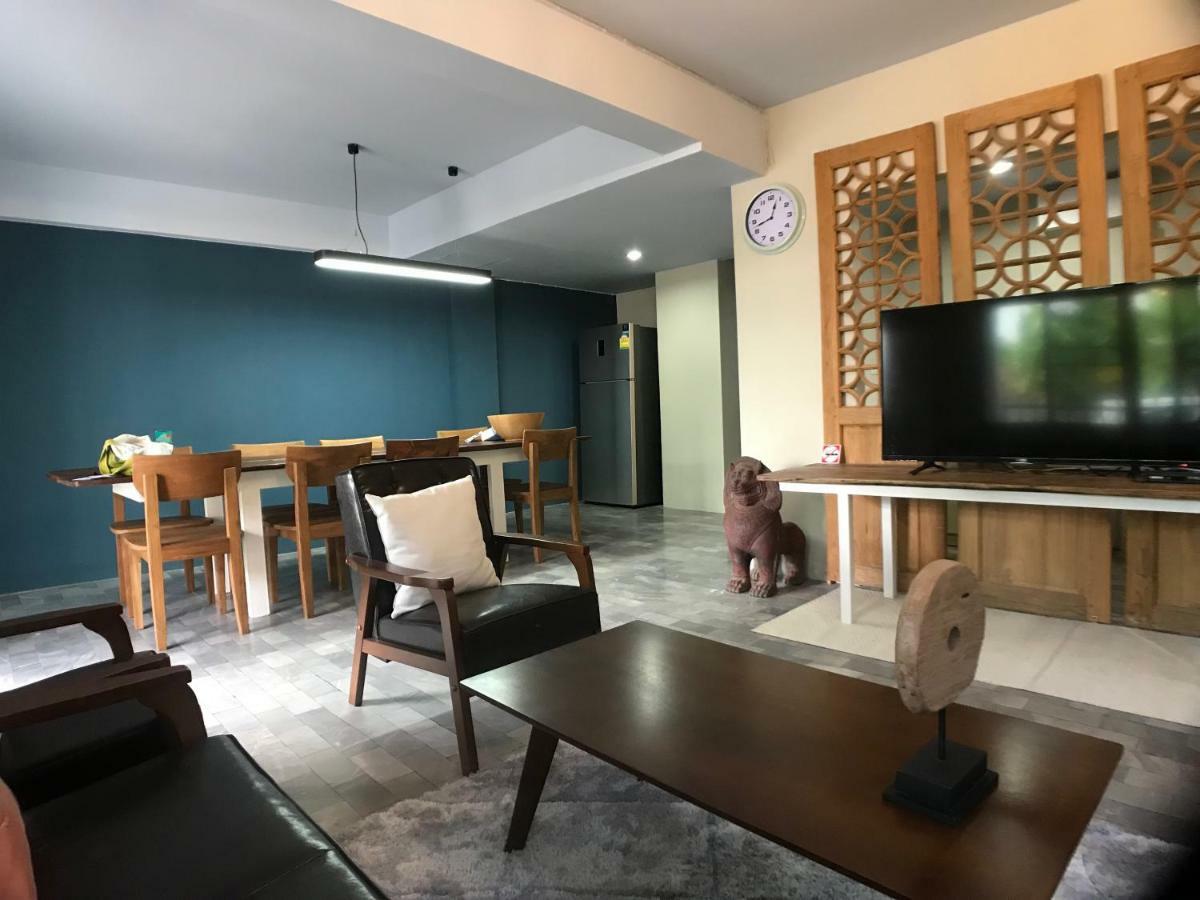 דירות צ'יאנג מאי 8Th House @ Center Of Chiangmai Old Town מראה חיצוני תמונה